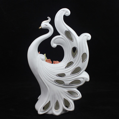 批发采购陶瓷工艺品-创意家居装饰品陶瓷孔雀摆件新奇特礼品工艺品厂家直销HM-23.