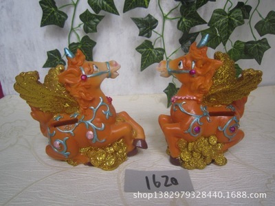 批发采购塑料、树脂工艺品-德化批发树脂工艺品 仿真动物 套2马 钱灌摆件【.